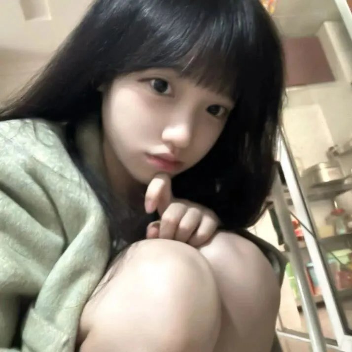 年代1979带着老婆孩子吃肉